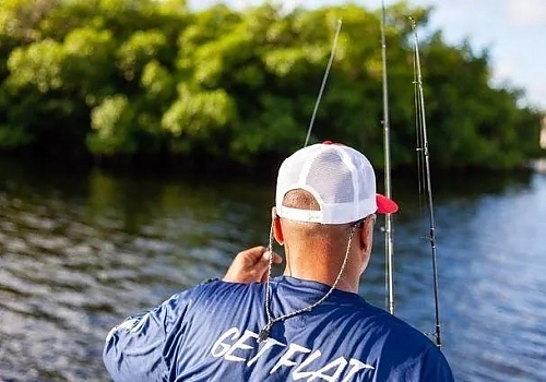 Throw  like a pro in The Everglades 